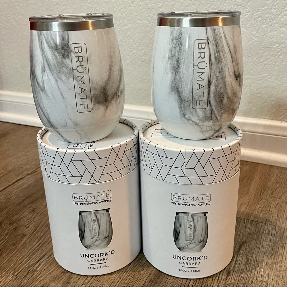 Brumate. Uncork’d. Set of 2. Carrara.
